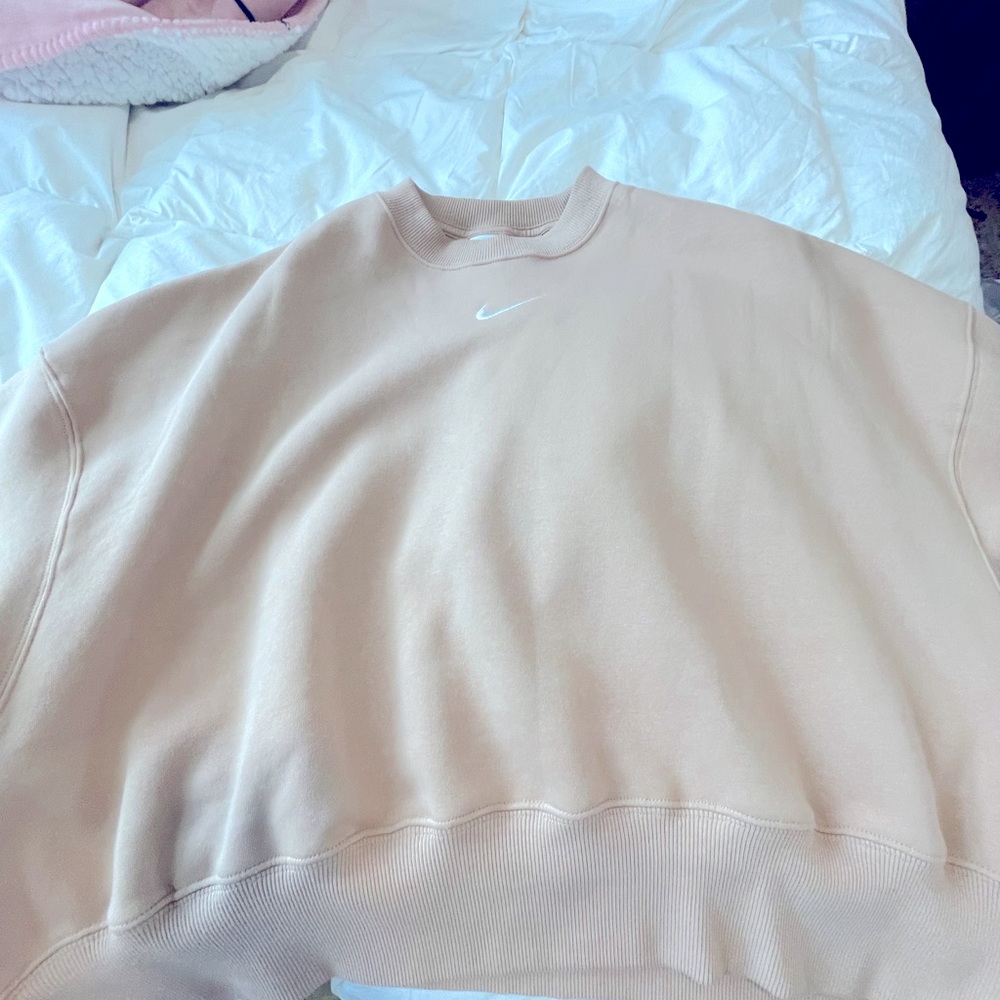 nike crewneck